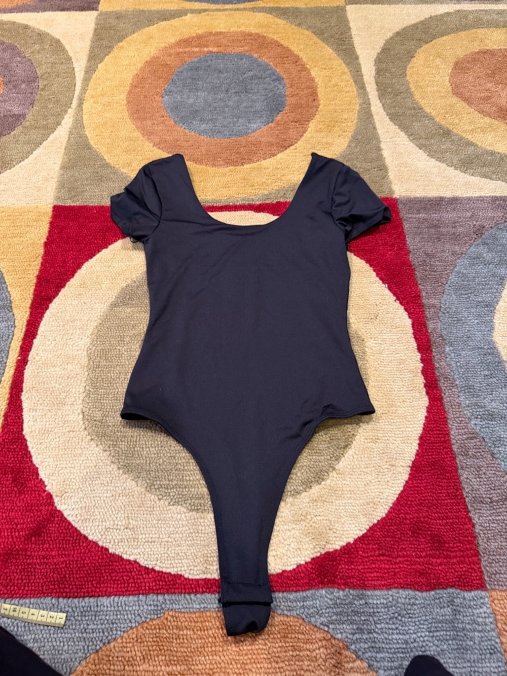 NWOT SWS Contour Black Basic Short Sleeve Scoop Neck Thong Bodysuit Runs Small S